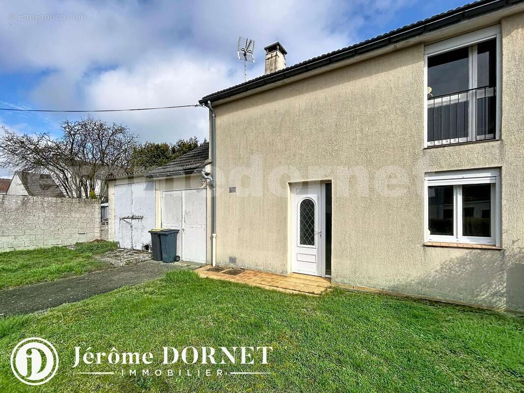 bernard_00009 - Maison à BRETEUIL