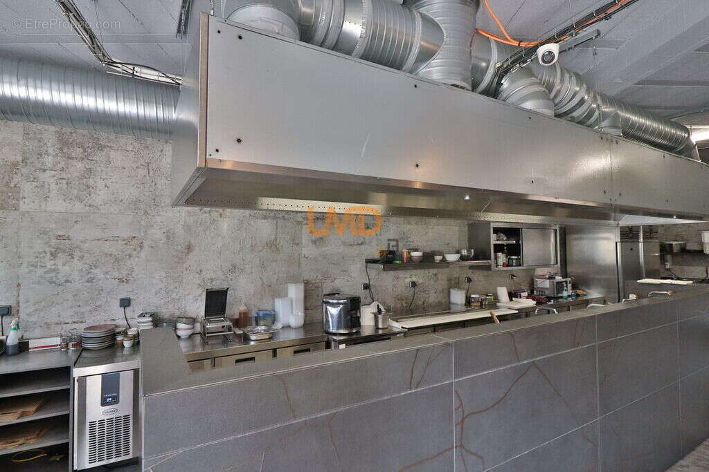 Commerce à LA SEYNE-SUR-MER