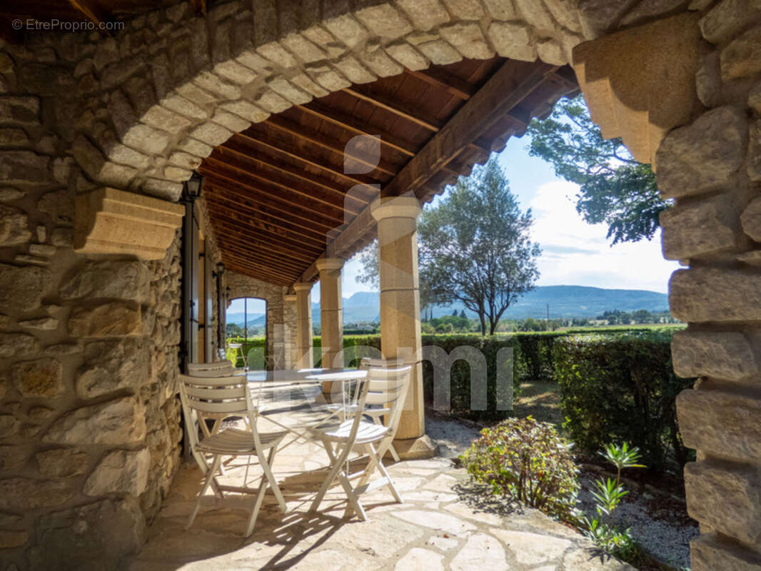 Maison à LA BEGUDE-DE-MAZENC