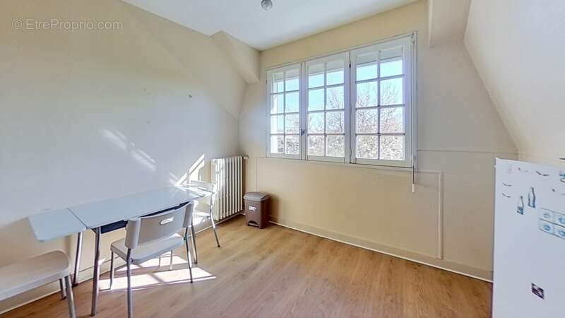 Maison à VEZIN-LE-COQUET