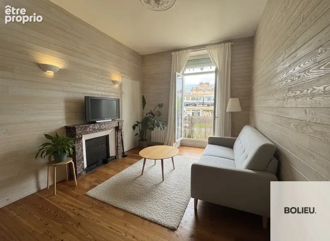 Appartement t3   52 m2   grenoble championnet / cours jean jaurès - photo 2