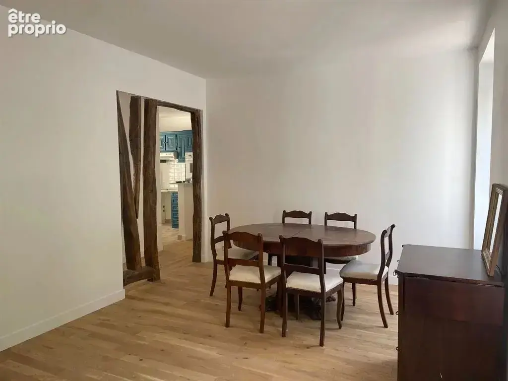 Appartement à PARIS-7E