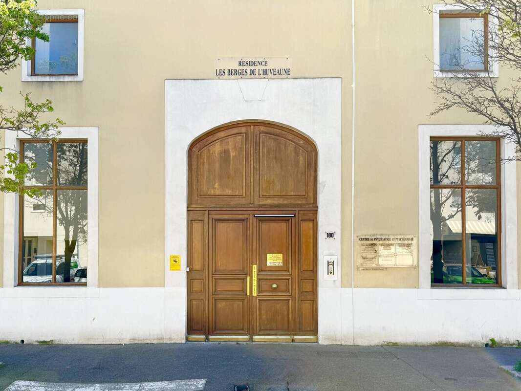 Appartement 40 m² à Aubagne  - photo 2