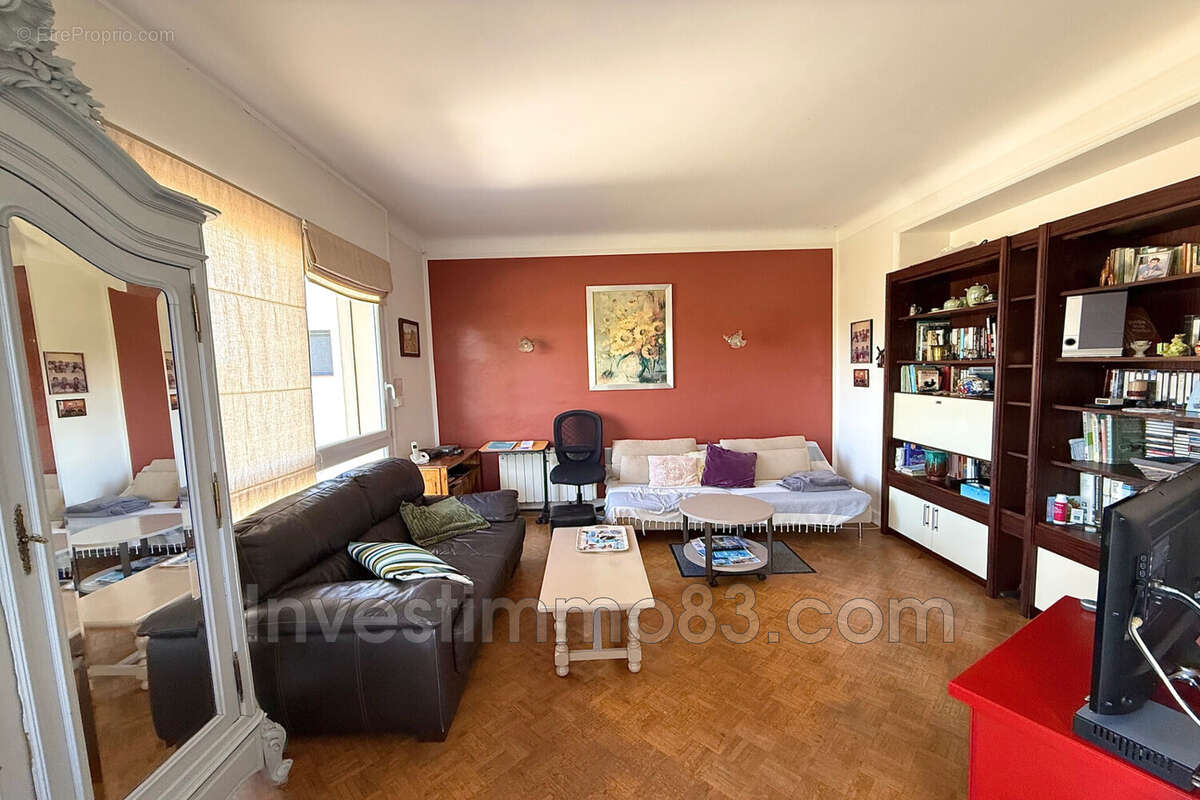 Appartement à TRETS