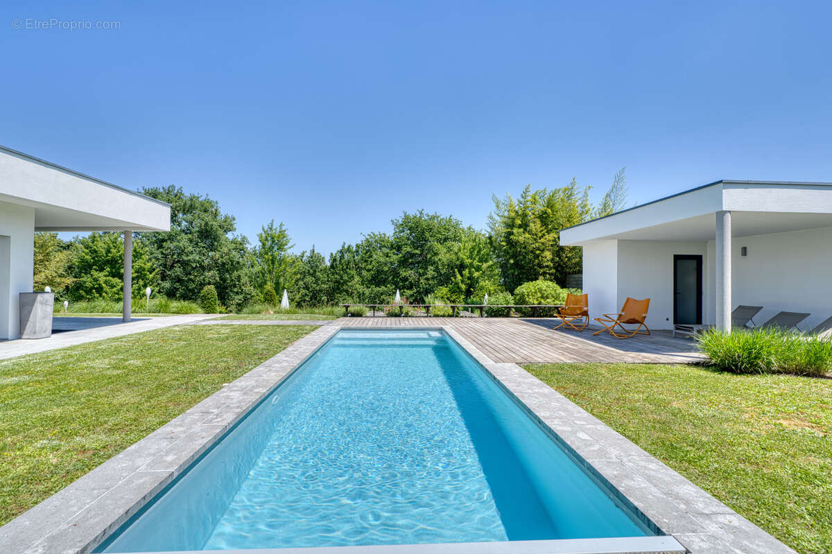 Maison à CRAPONNE
