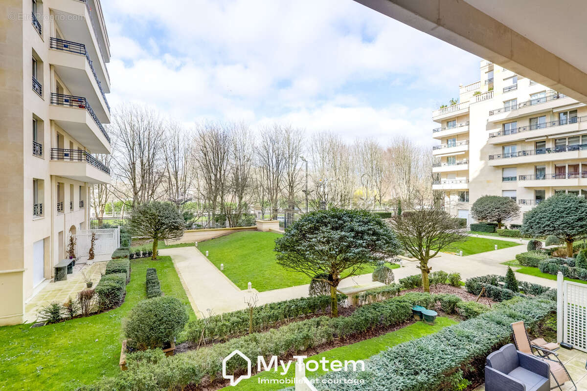 Appartement à LEVALLOIS-PERRET