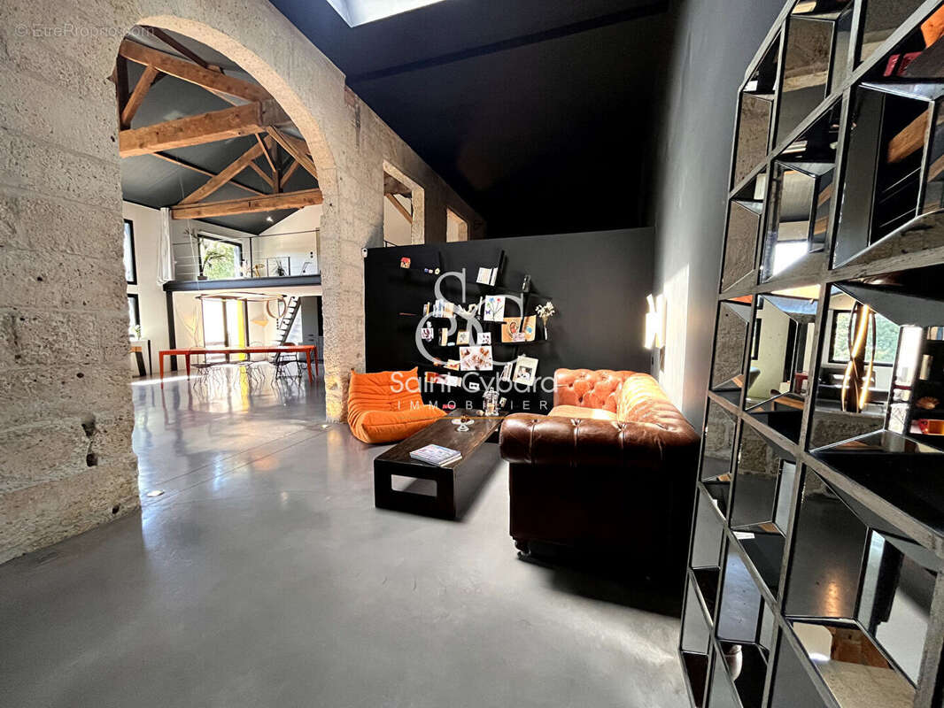 Loft rénové - Plateau Angoulême avec piscine - photo 4