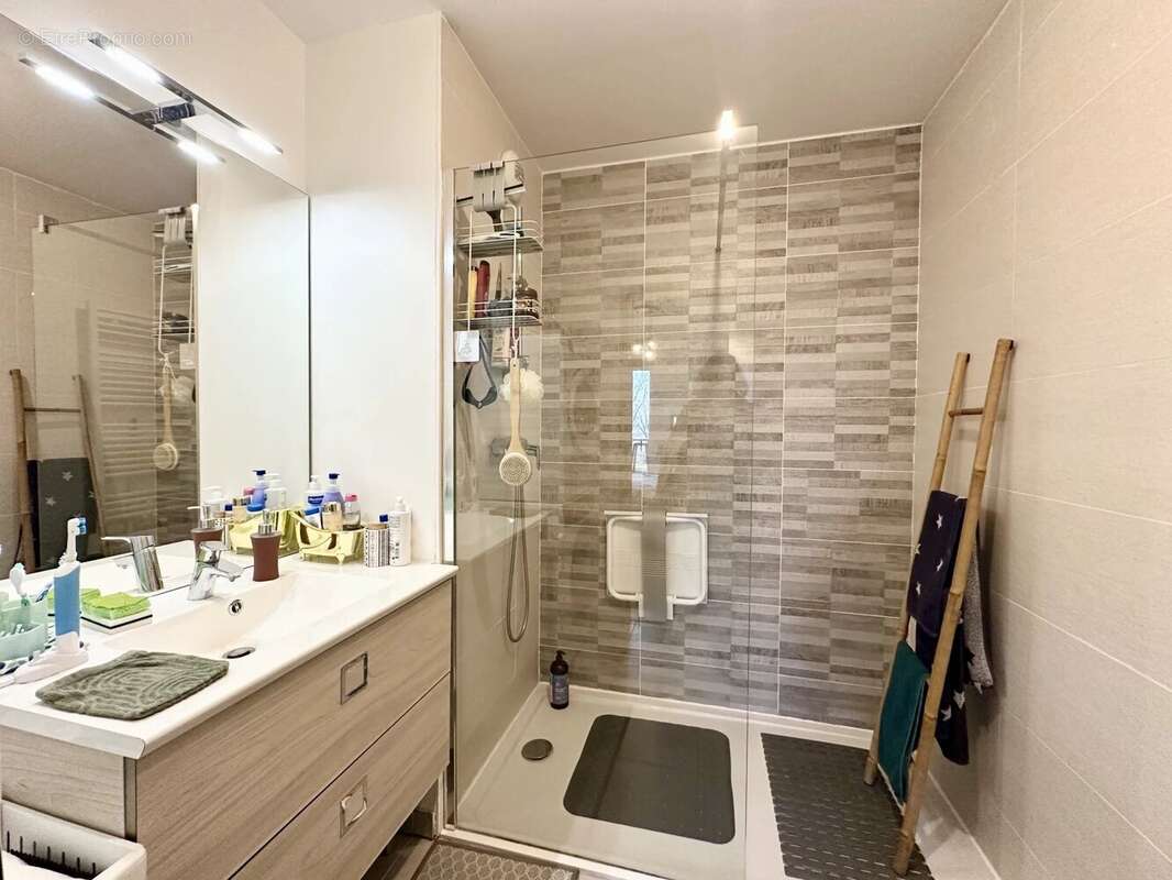 Appartement à BASSENS