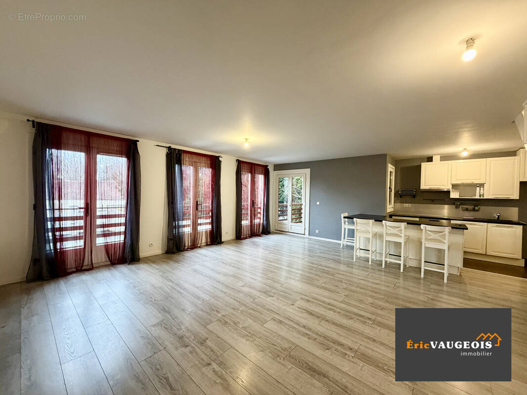 Appartement à COULOMMIERS