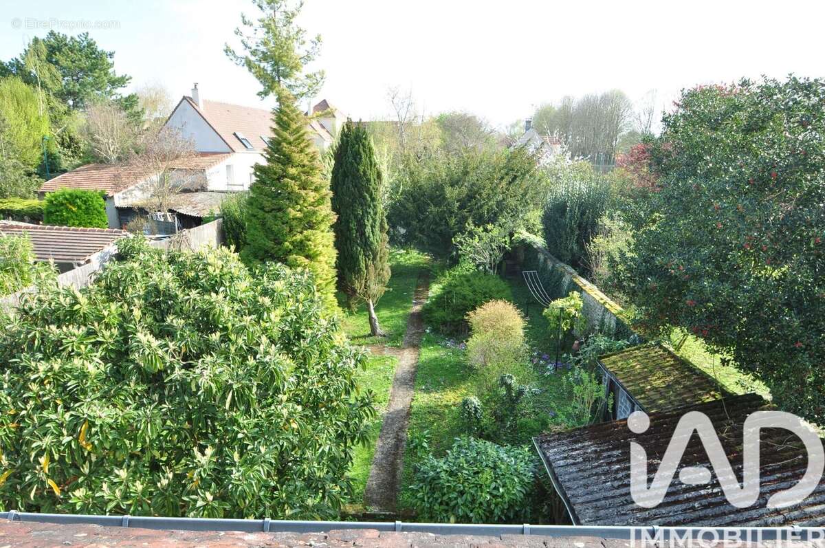 Photo 2 - Maison à MONTEVRAIN