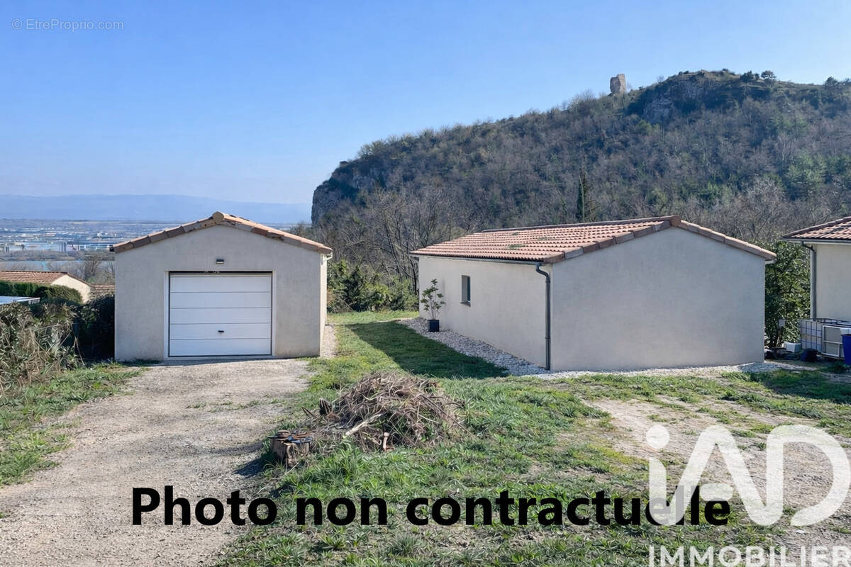 Photo 1 - Terrain à SOYONS