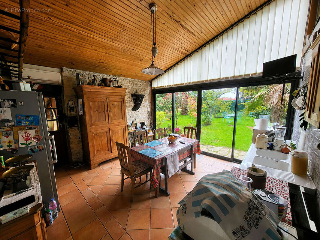 Maison à BREUIL-MAGNE