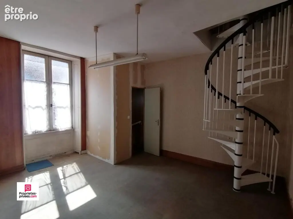 CARROUGES (61320) Maison de bourg, 4 pièces, 3 chambres , 75 m2 environ PRIX  35500  honoraires 12,70% inclus à la charge de l'a - photo 12