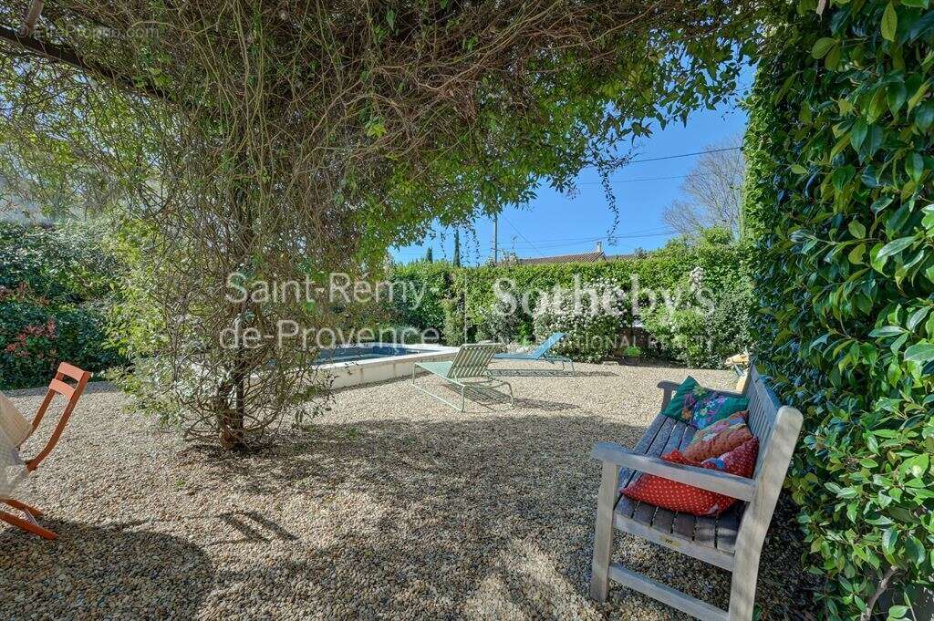 Maison à SAINT-REMY-DE-PROVENCE