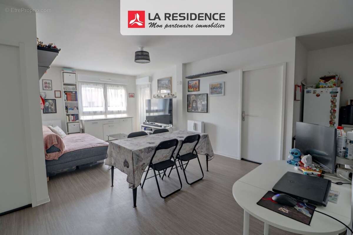 Appartement à DEVILLE-LES-ROUEN