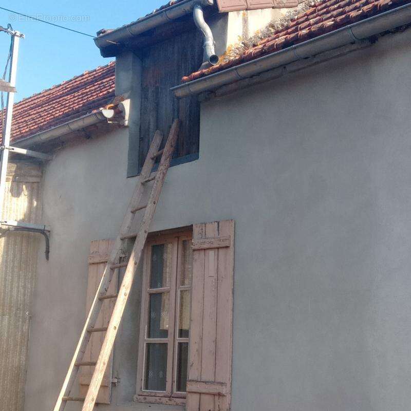 Fermette a rénover avec ses dépendances, sur 2,7 ha de terrain dans cadre bucolique - photo 23