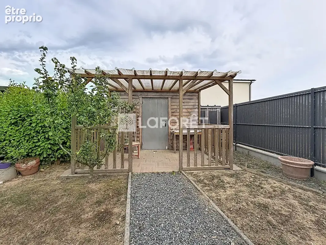 Maison Douvres La Delivrande 4 pièce(s) 85 m2 - photo 12