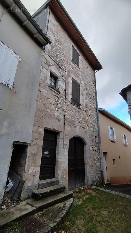 Photo 1 - Maison à ASPRIERES