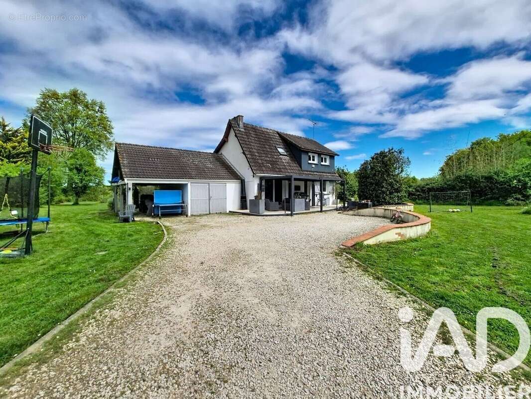 Maison 97 m² à Montereau  - photo 3
