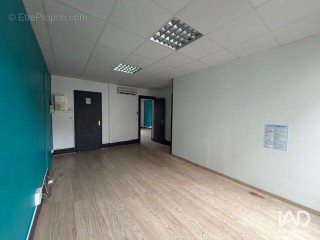 Photo 3 - Commerce à ANGOULEME