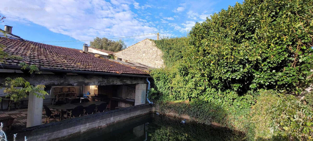 Maison à SAINT-FORT-SUR-GIRONDE
