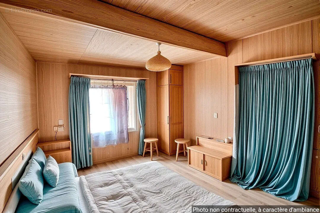 Maison à ESTIVAREILLES