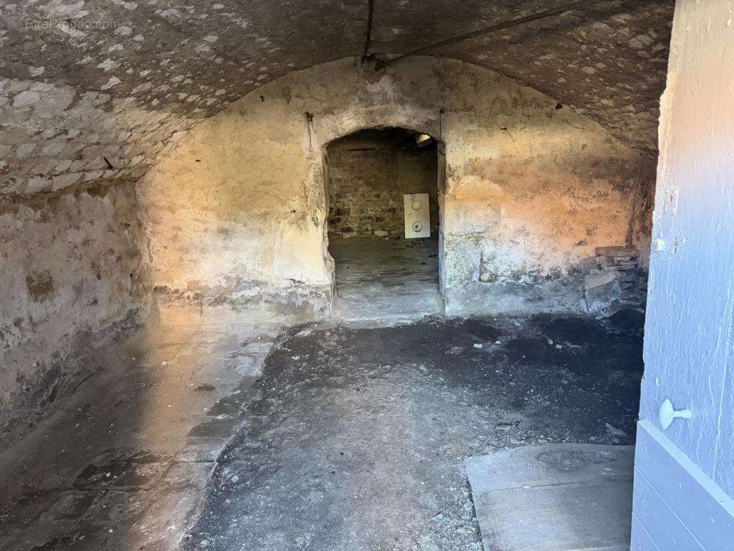Maison de caractère à vendre au cœur du village de René - photo 18