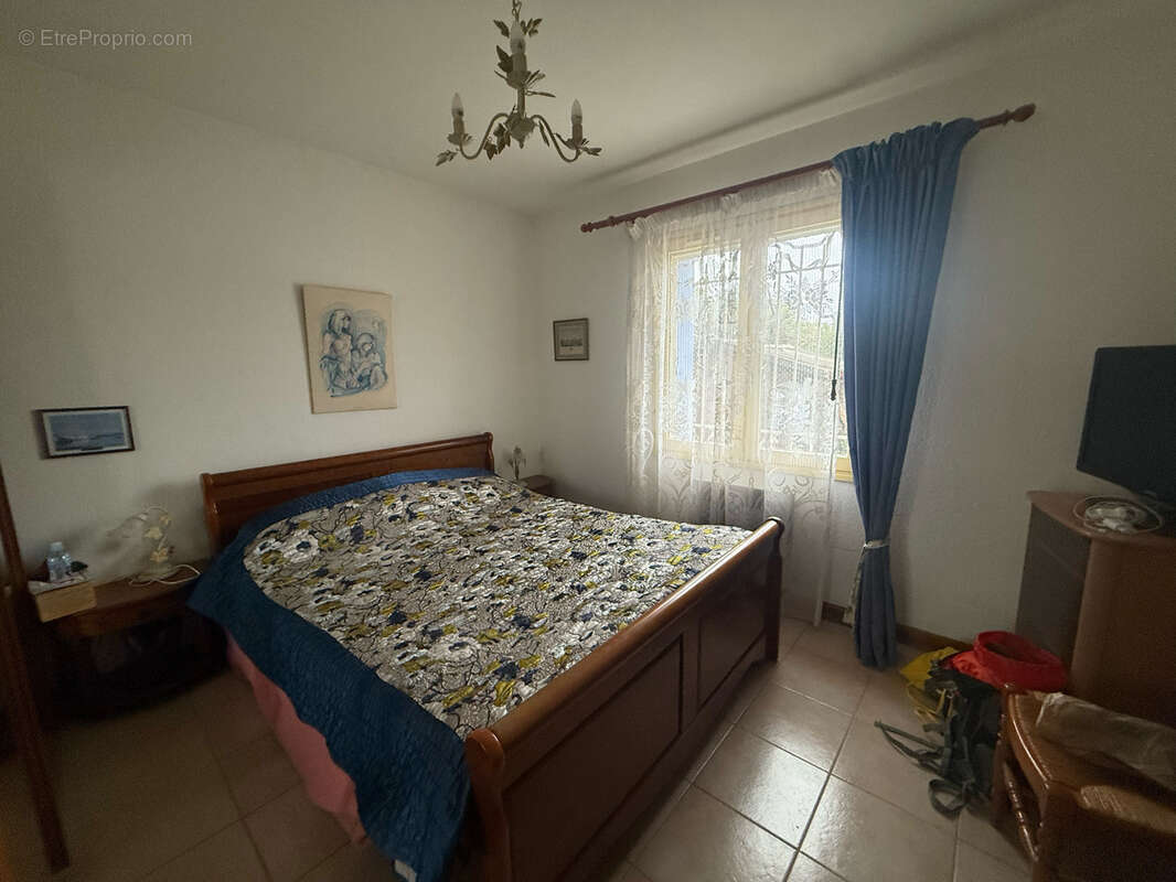 Maison à SAINT-GILLES