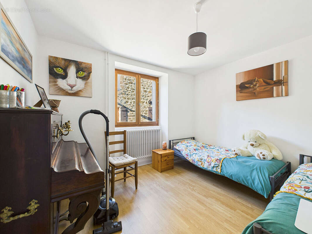 Maison à SAINT-FELICIEN