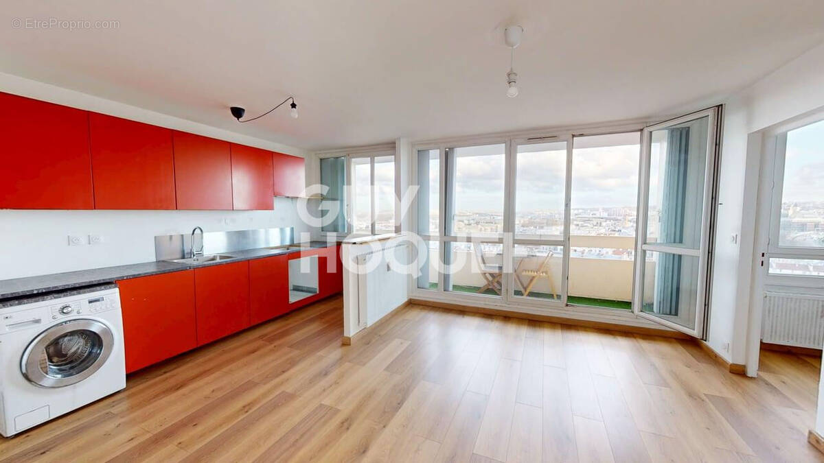 Appartement à AUBERVILLIERS