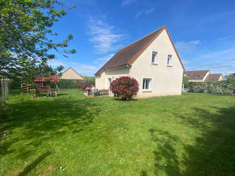 Maison à SAINT-SYLVAIN