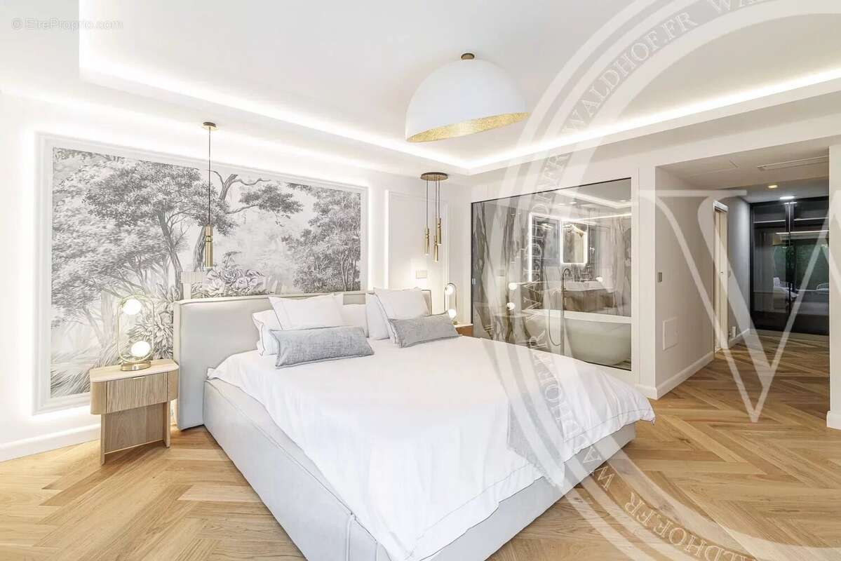 Appartement à ROQUEBRUNE-CAP-MARTIN