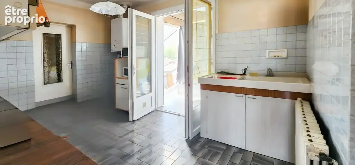 Maison à vendre 10 pièces AUREILHAN (65) composée de 2 appartements indépendants - photo 14
