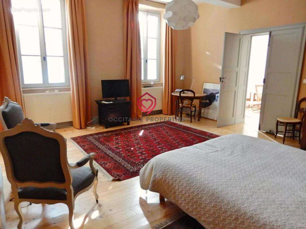 Maison à VILLEFRANCHE-DE-LAURAGAIS