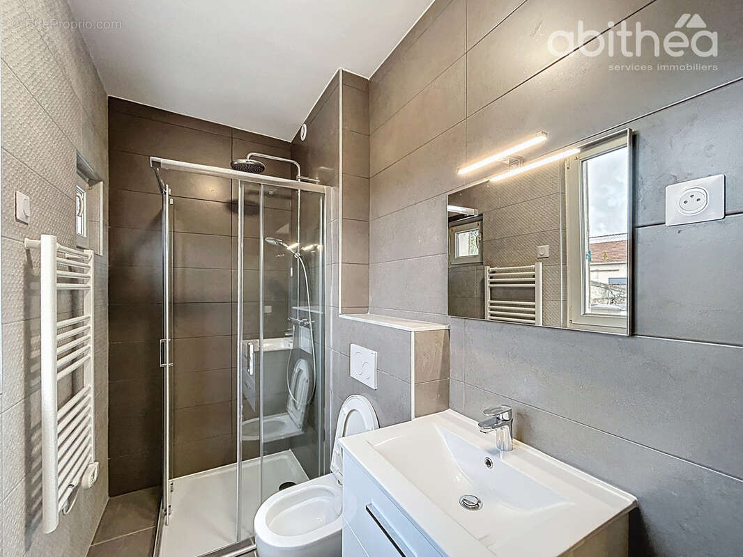 Maison à CHOISY-LE-ROI