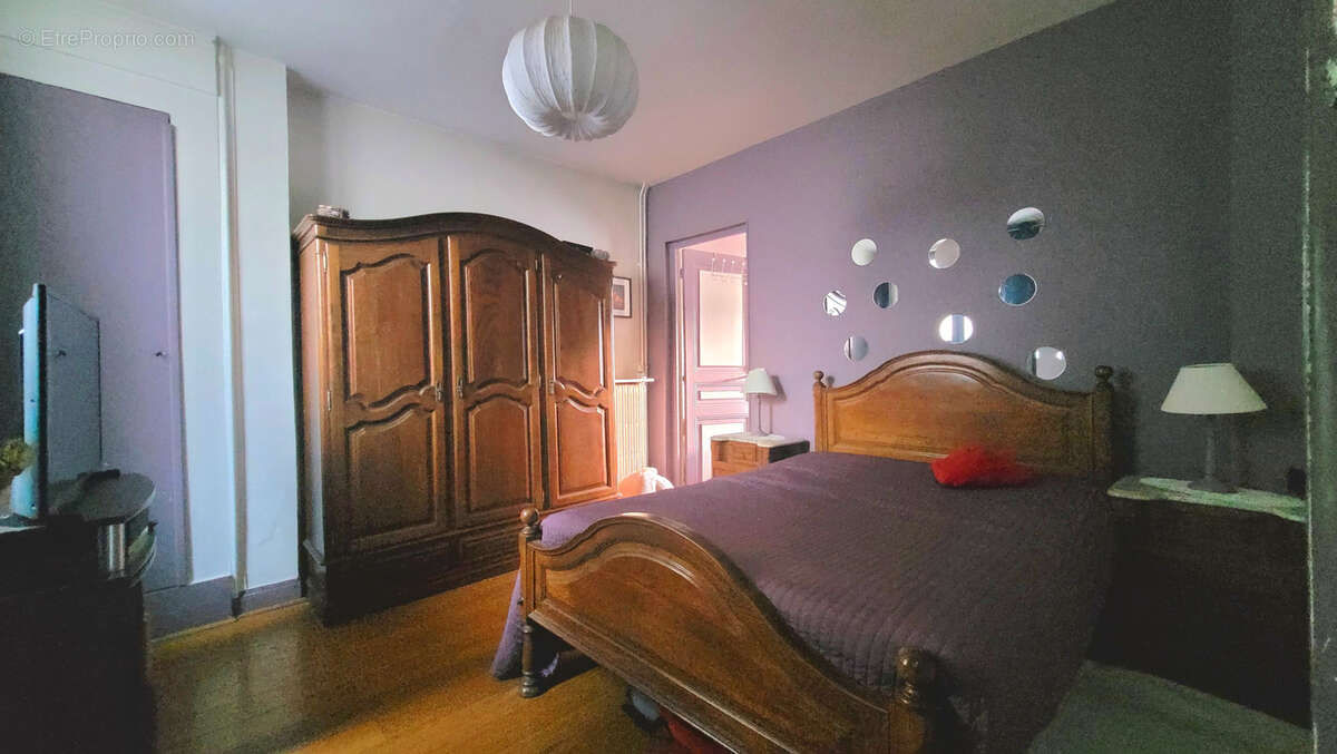 Appartement à AUBERVILLIERS