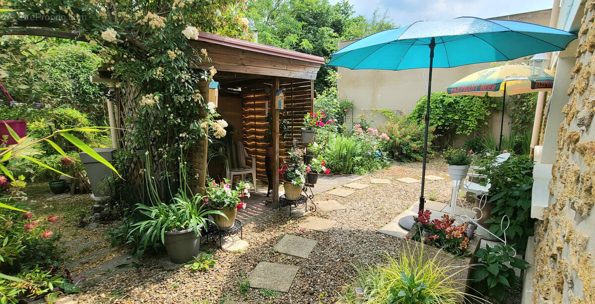 Maison à CHOISY-LE-ROI