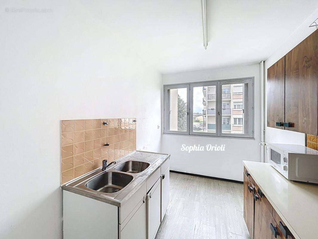 Appartement à MALESHERBES