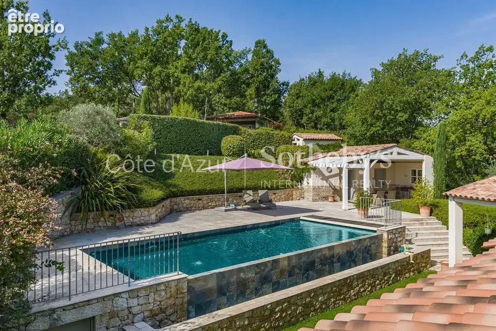 Tourrettes, villa avec piscine à débordement dans le domaine de Terre Blanche - photo 4
