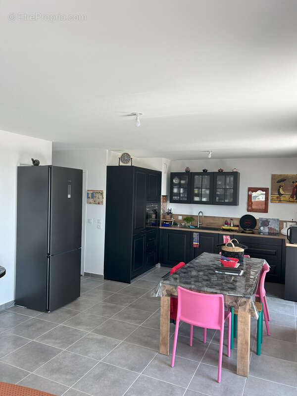 Appartement à CRUSEILLES