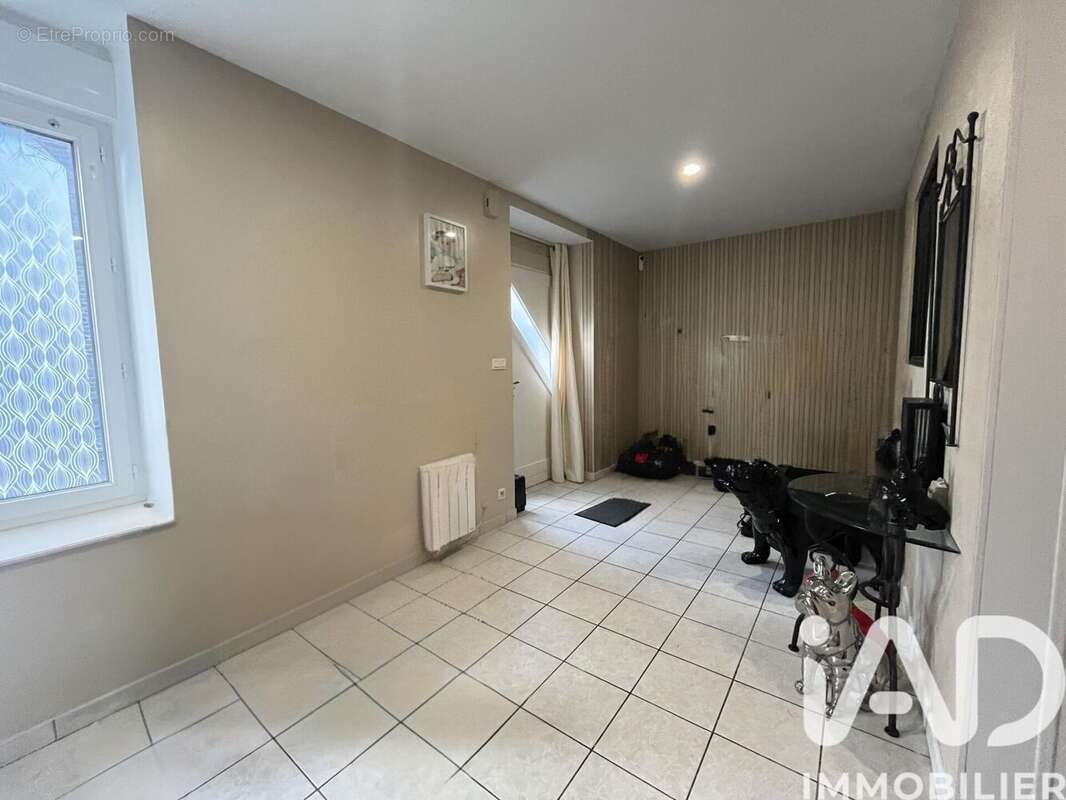 Photo 4 - Maison à SAINT-GERMAIN-EN-COGLES