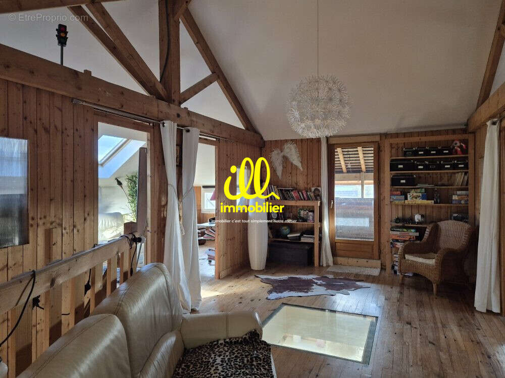 Maison 172 m² à Charleville-Mezieres  - photo 9