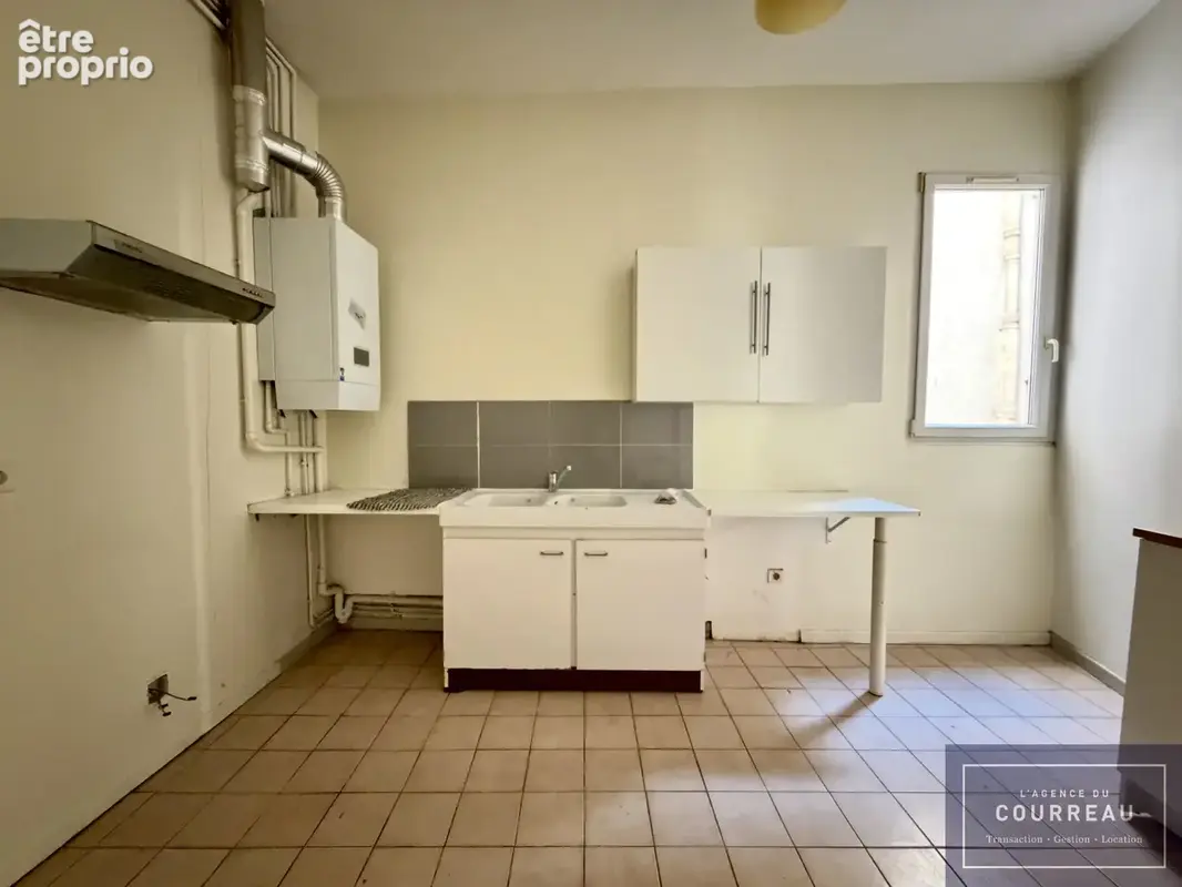 Appartement F4 de 84,03 m2 à rénover - photo 4