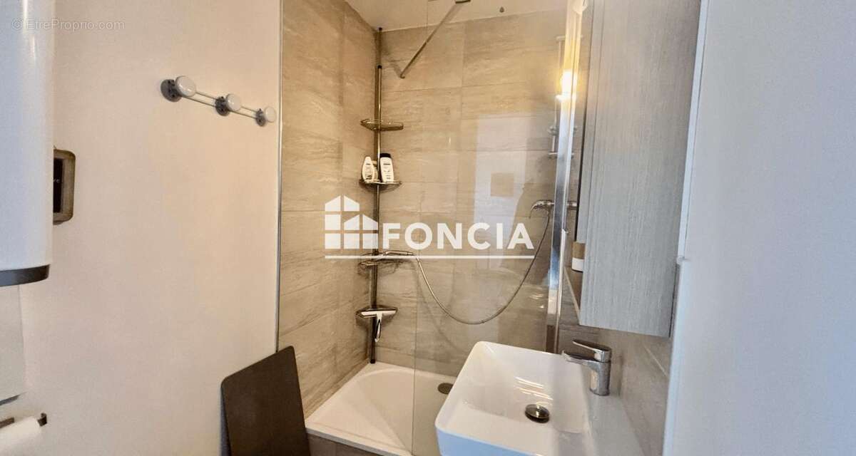 Appartement à COURSEULLES-SUR-MER