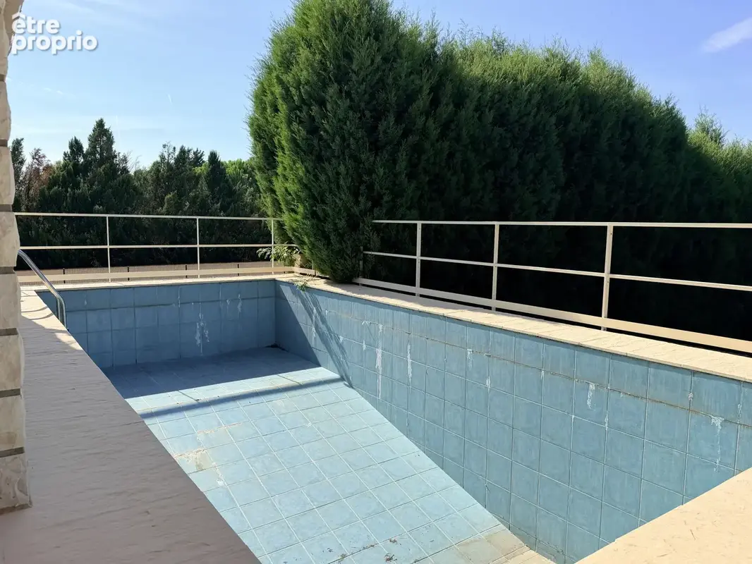 Maison familiale 214 m2 sur un terrain de 2155 m2 - photo 14