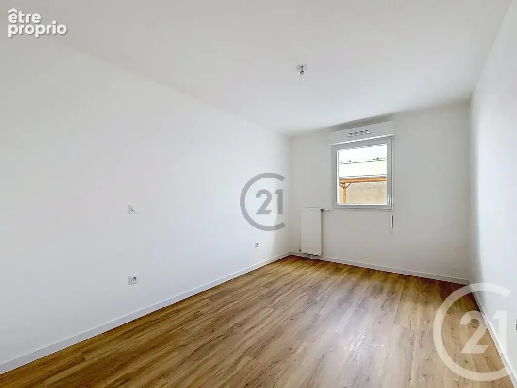Appartement 2 pièces 40 m² à vendre à Provins (77160) - photo 5