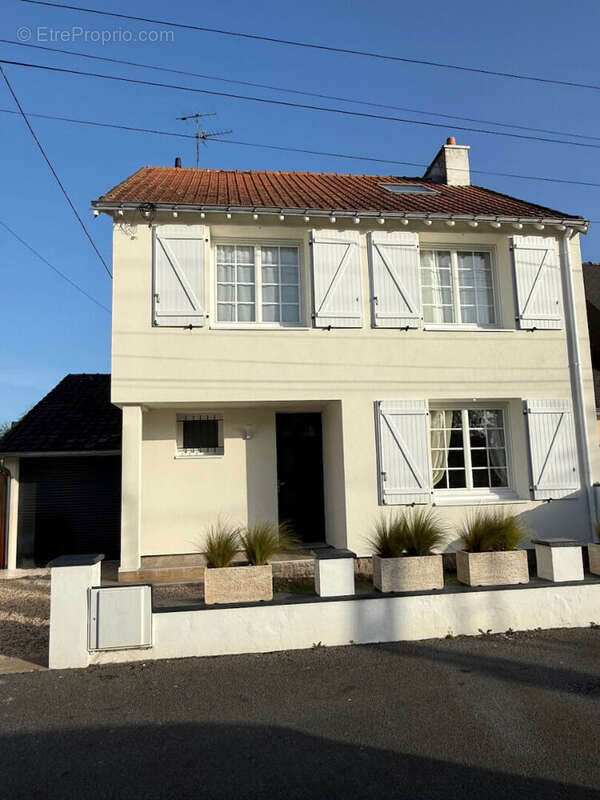 Maison à LE POULIGUEN