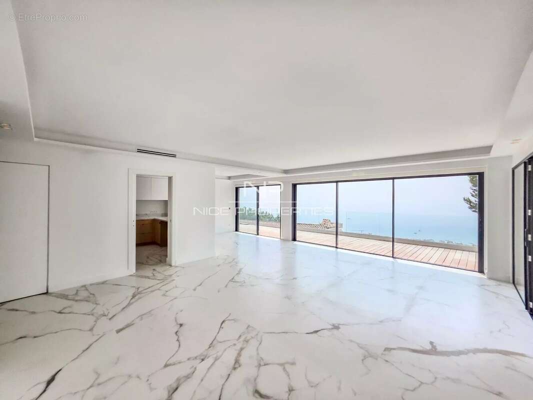 Maison à ROQUEBRUNE-CAP-MARTIN