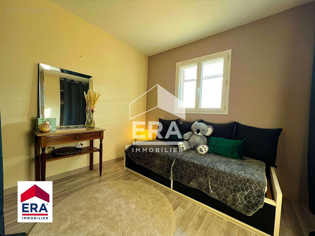 Maison à PERNES-LES-FONTAINES