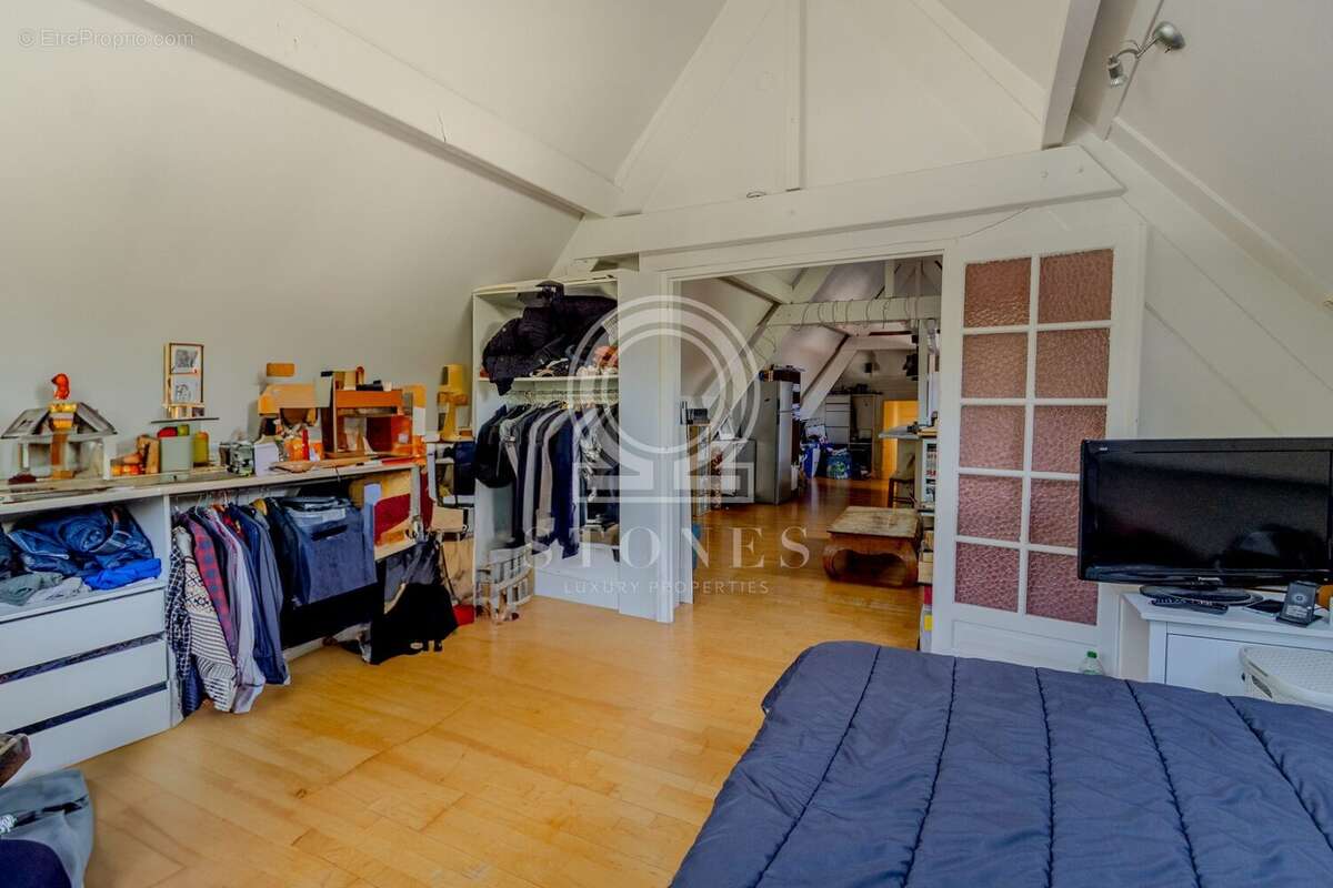 Appartement à BOUGIVAL